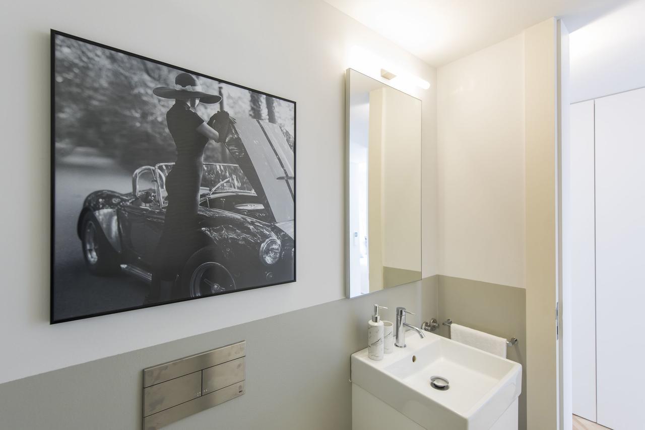 Lovelystay - Penthouse On The Tagus In Alfama Lisbon Bagian luar foto