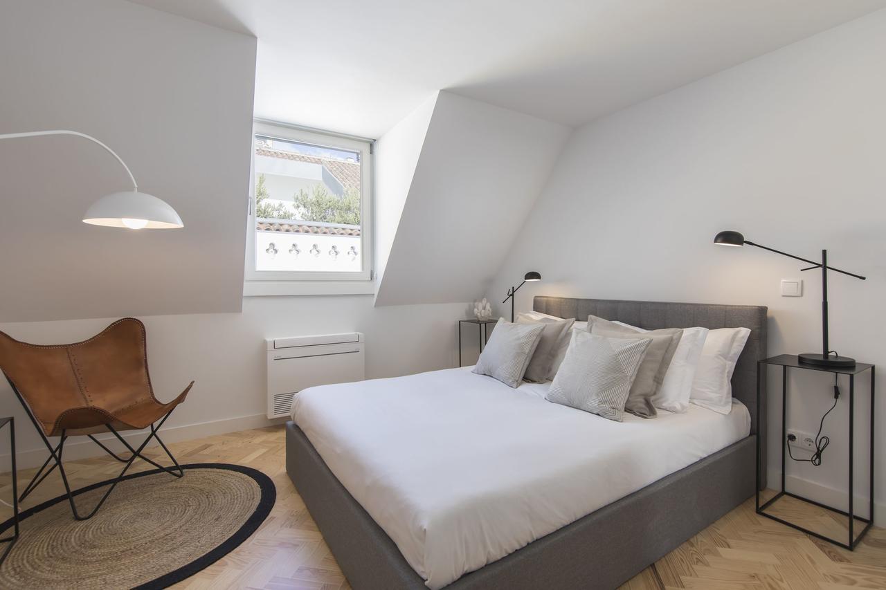 Lovelystay - Penthouse On The Tagus In Alfama Lisbon Bagian luar foto
