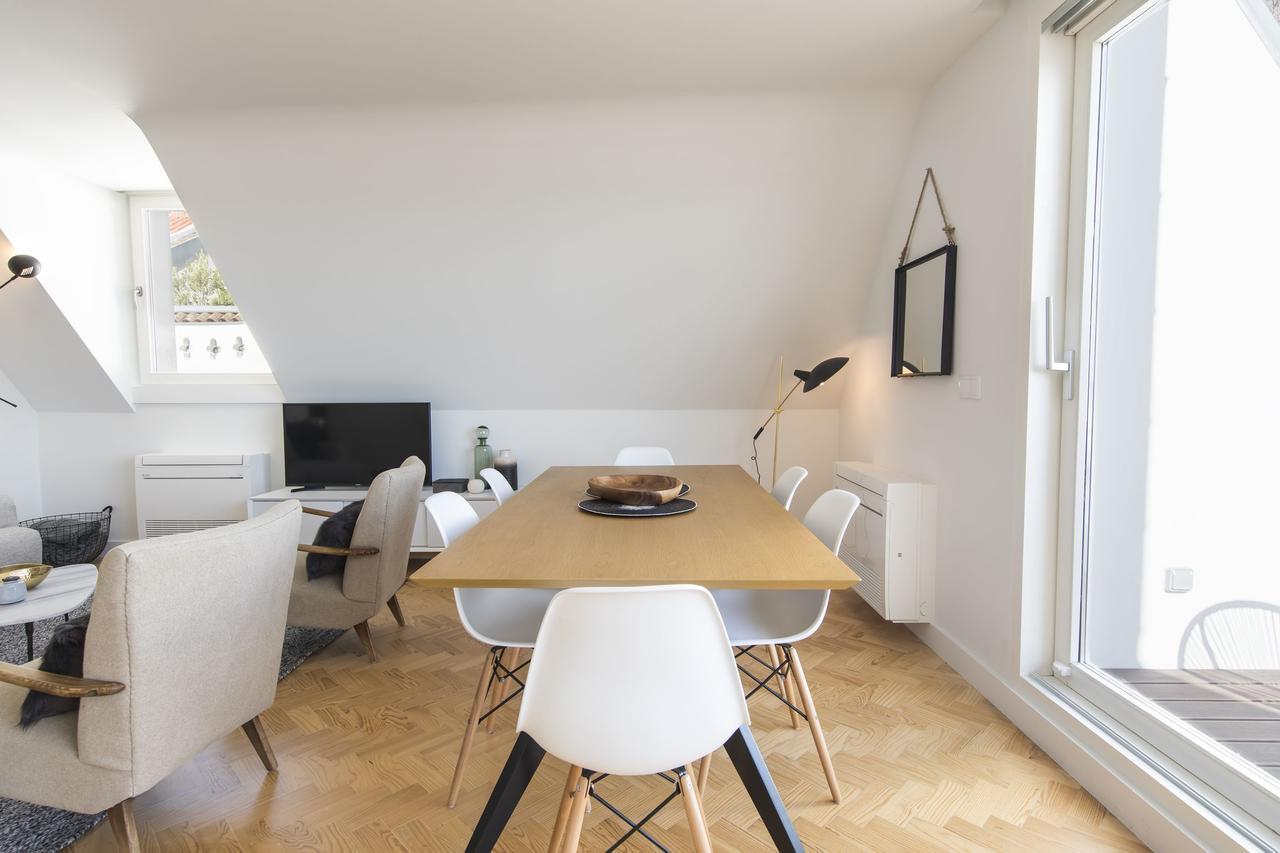 Lovelystay - Penthouse On The Tagus In Alfama Lisbon Bagian luar foto